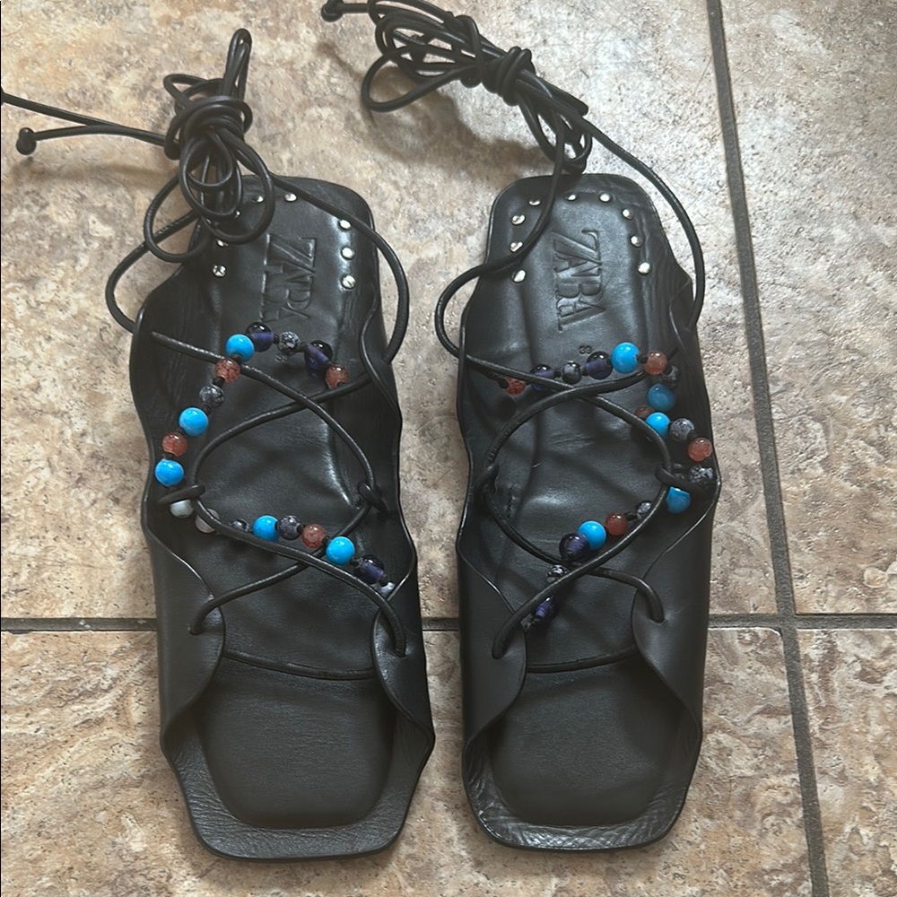 NWT / Zara Black Beaded Sandals w/ Tie Ups Straps